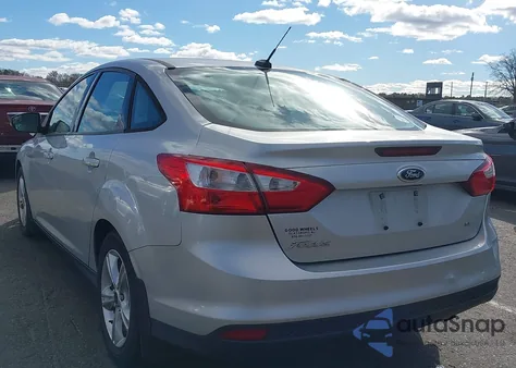 2014 Ford Focus Se from USA, damaged, VIN 1FADP3F26EL326825